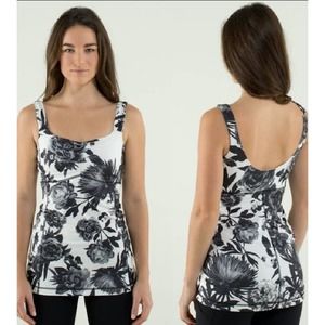 Lululemon Sz 4 Athletica ARIA Tank Top Brisk Bloom Floral EUC